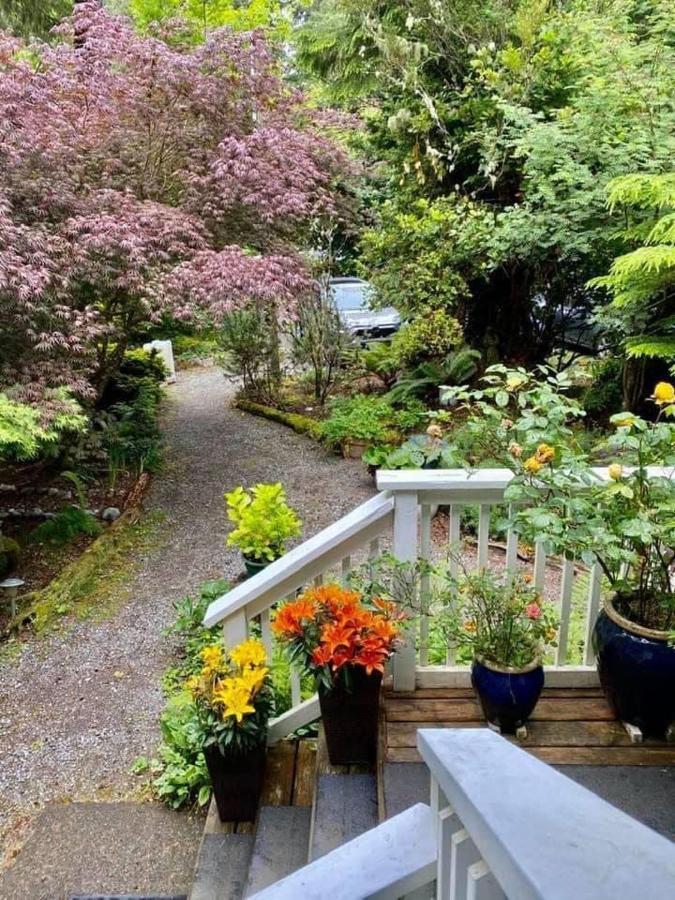 Seafarers Bed & Breakfast Tofino Exterior foto